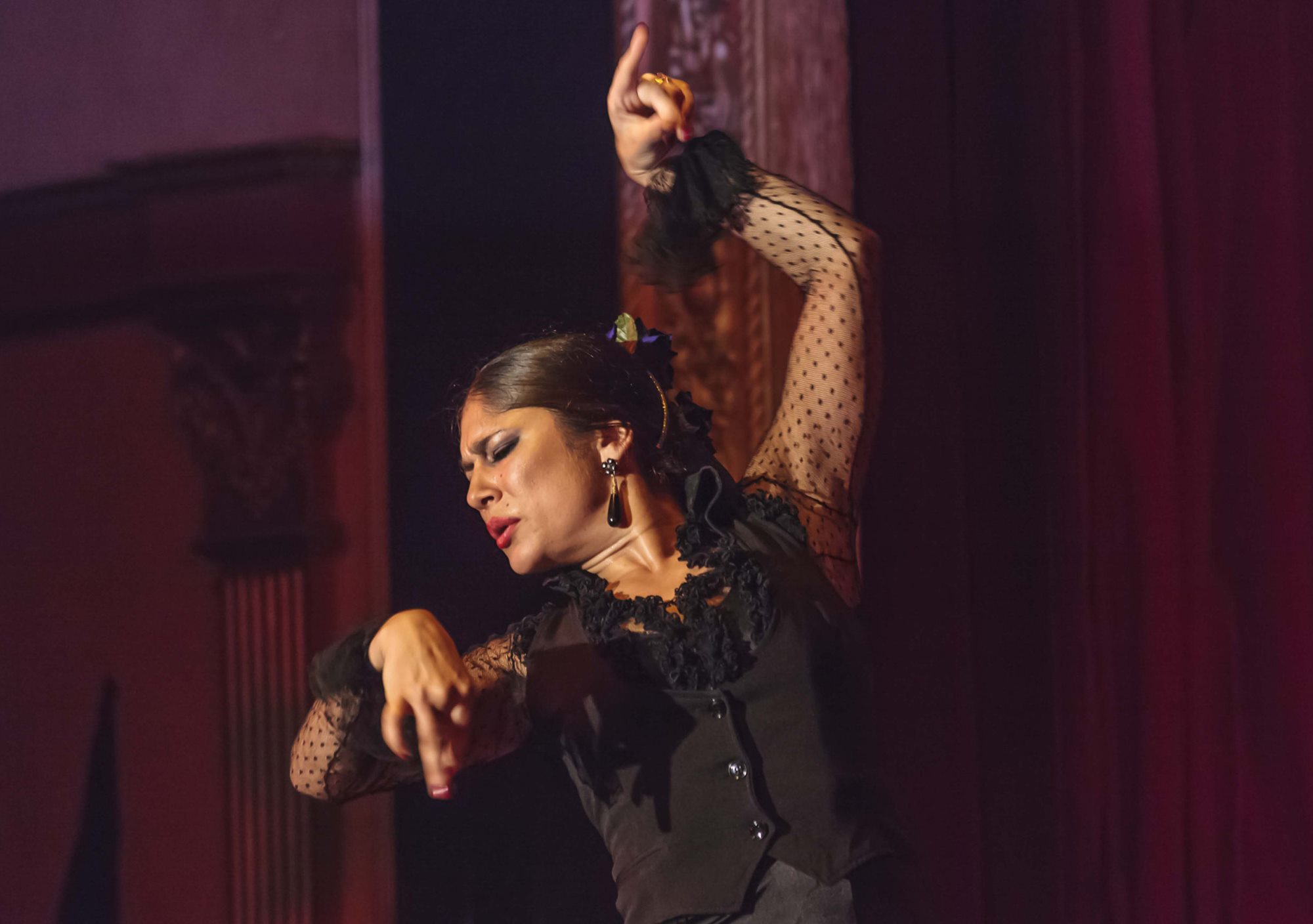 tours Seville by night and Flamenco show